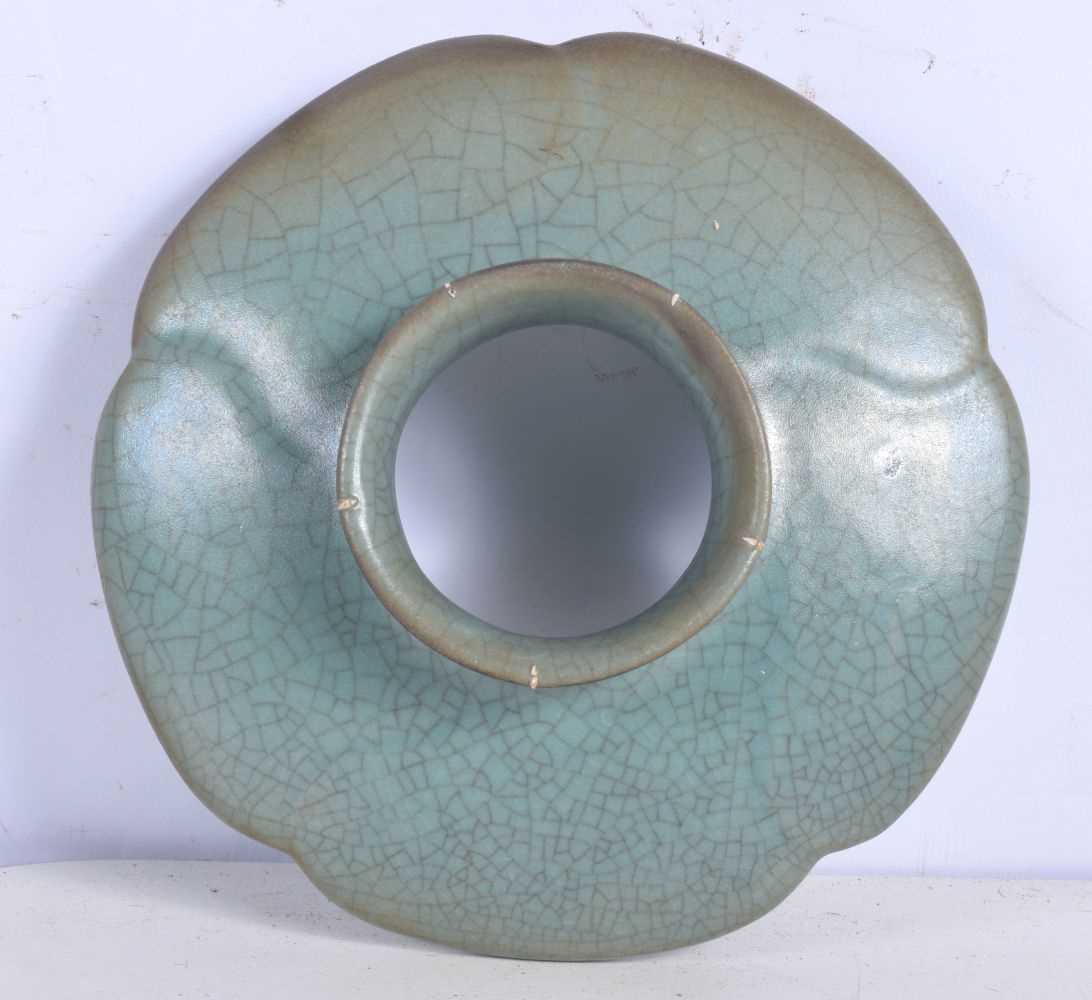 A Chinese Porcelain Crackle glazed Celadon Tea cup tray 7 x 18 cm. - Image 4 of 6