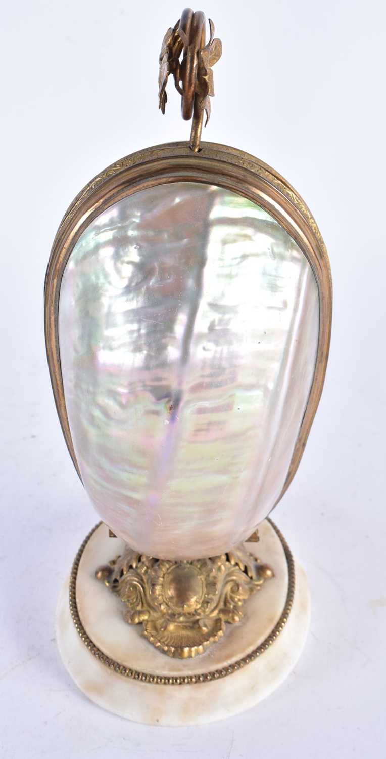 Victorian Palais Royale Mother of Pearl Shell Six Perfume Bottle Casket. 24cm x 12 cm x 9cm - Image 2 of 3