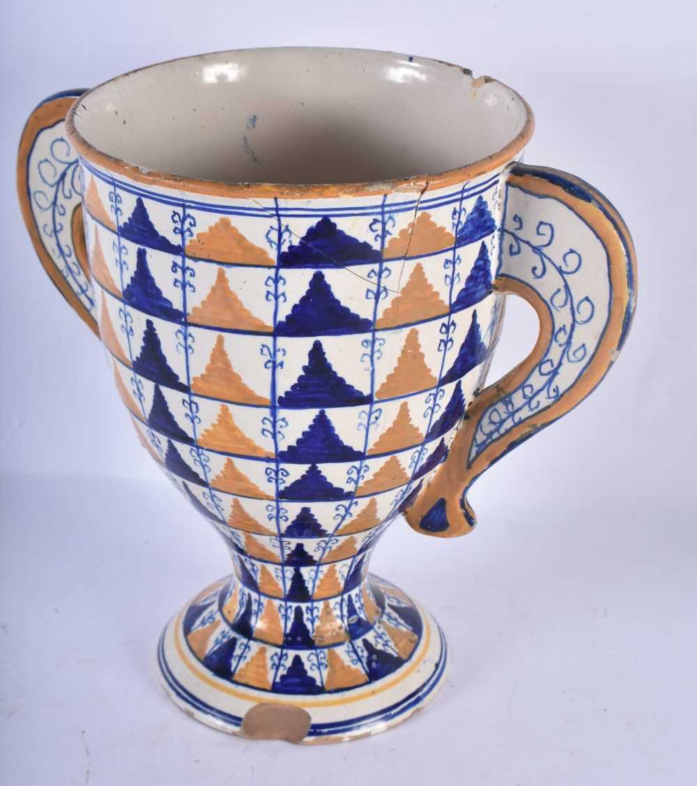 A LARGE 19TH CENTURY ITALIAN TWIN HANDLED CANTAGALLI TIN GLAZED ALHAMBRA VASE painted with motifs. - Image 3 of 4