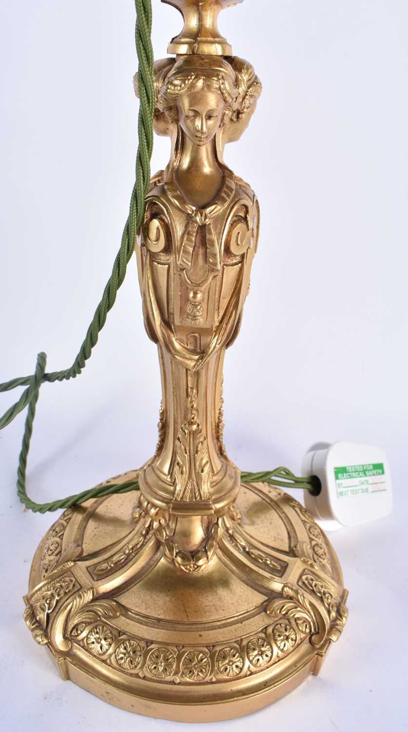 A LARGE 19TH CENTURY FRENCH ORMOLU TRIPLE FIGURAL COUNTRY HOUSE LAMP upon a base decorated with - Image 2 of 5