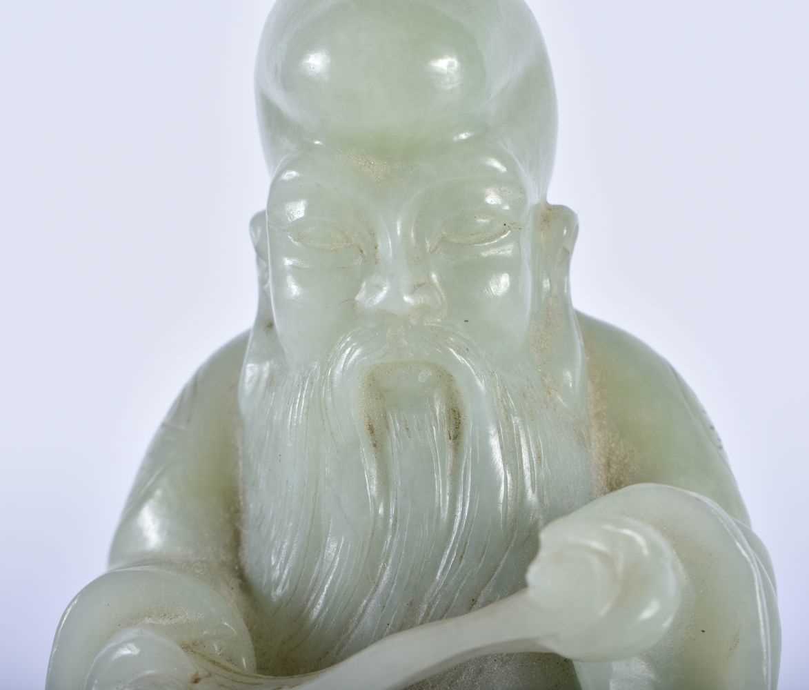 AN EARLY 20TH CENTURY CHINESE CARVED GREEN JADE FIGURE OF AN IMMORTAL Late Qing/Republic. 17 cm x - Image 2 of 5