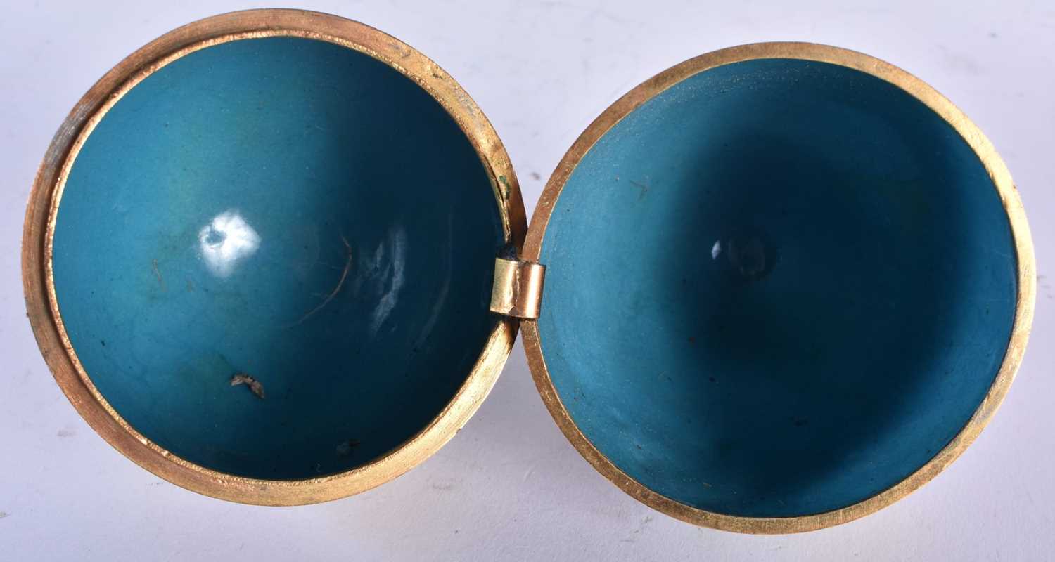 A PAIR OF LATE 19TH CENTURY CHINESE PLIQUE A JOUR NAPKIN RINGS together with an egg box & candle - Image 6 of 6