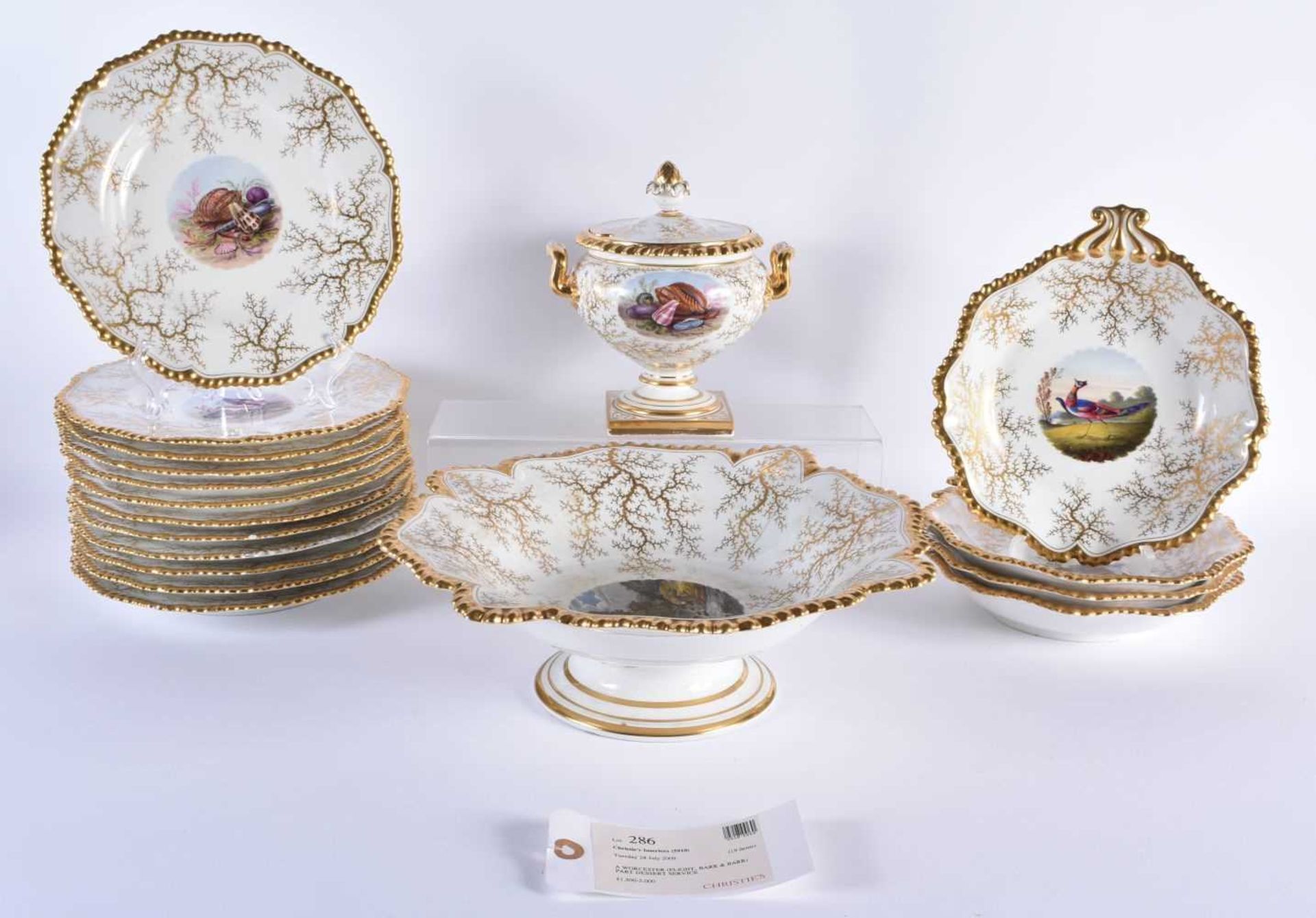 A FINE EARLY 19TH CENTURY FLIGHT BARR AND BARR WORCESTER DESSERT SERVICE painted with landscapes and