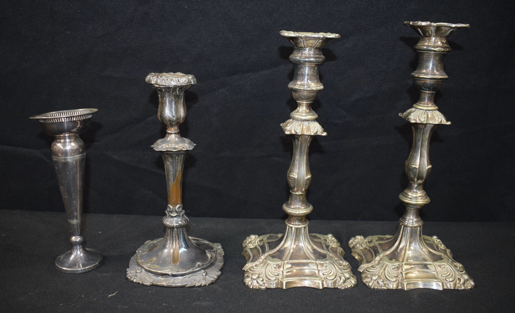 A large collection of Silver plated and other metal items, Candle sticks, Tea pots,trays etc 46 x - Image 9 of 12