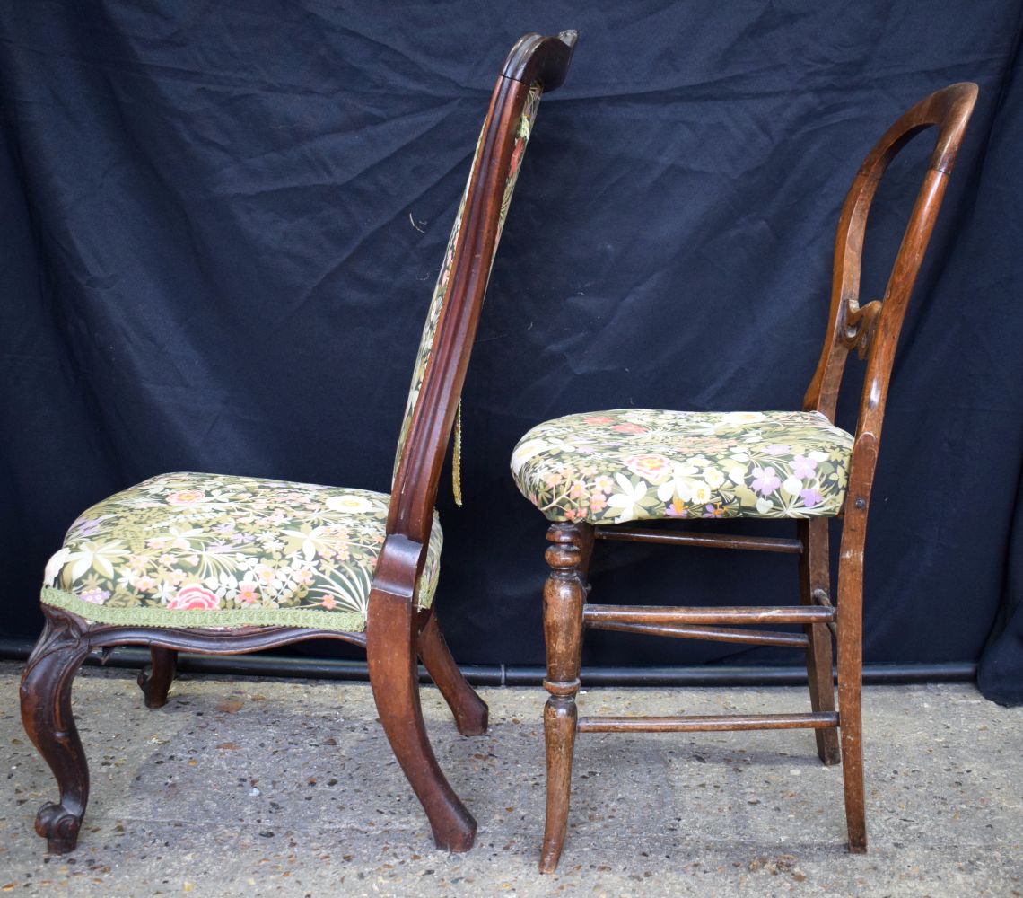 Two antique wooden framed upholstered chairs 90cm (2) - Image 6 of 8