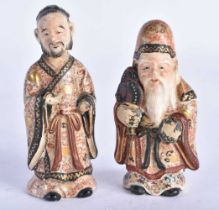 A RARE PAIR OF 19TH CENTURY JAPANESE MEIJI PERIOD SATSUMA FIGURES possibly chess pieces. 9 cm high.