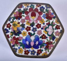 A CHINESE REPUBLICAN PERIOD CLOISONNE ENAMEL HEXAGONAL BOX AND COVER decorated with foliage. 9 cm