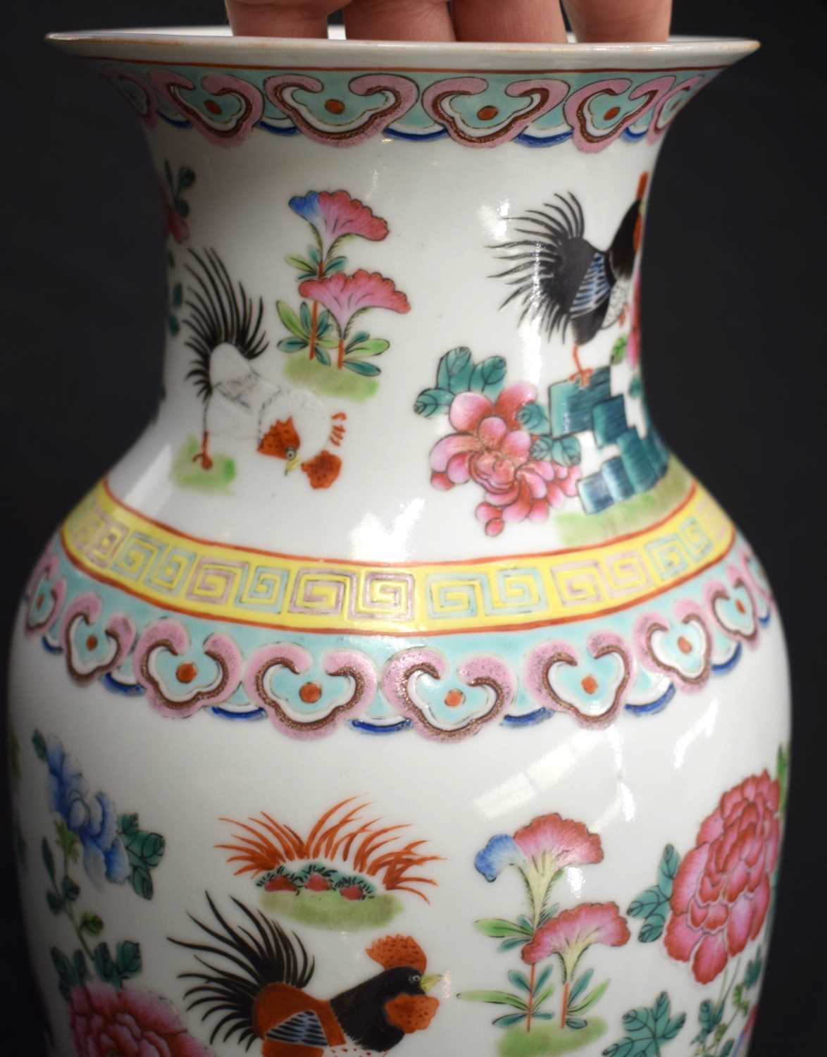 AN EARLY 20TH CENTURY CHINESE FAMILLE ROSE PORCELAIN FOWL VASE Late Qing/Republic. 35 cm x 18cm. - Image 10 of 13