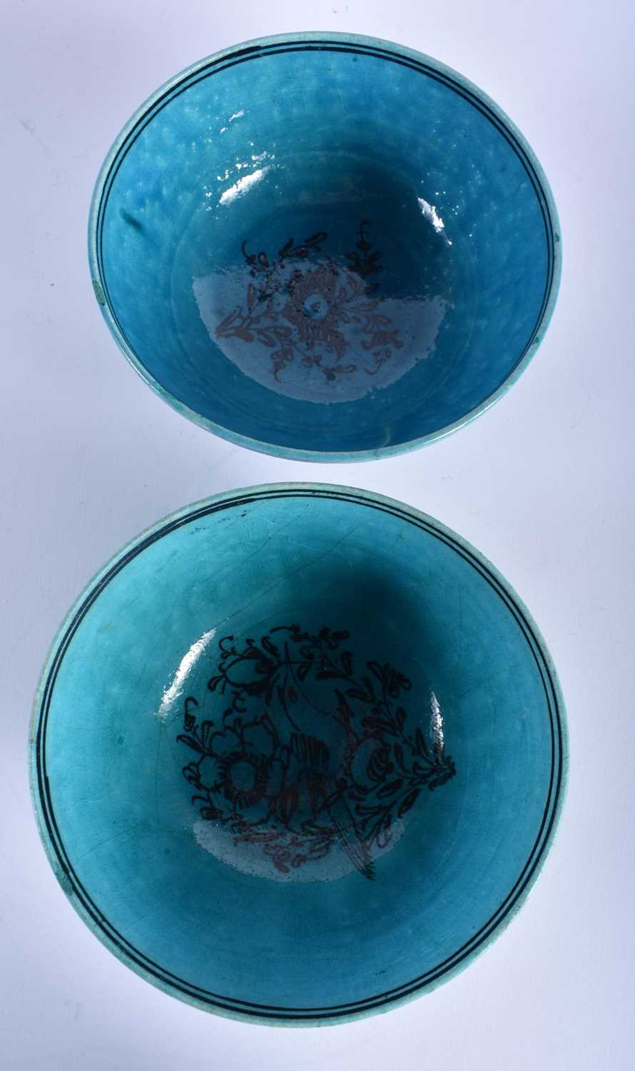 A PERSIAN SAFAVID TURQUOISE GLAZED POTTERY VASE together with a similar bowls. Largest 22 cm x 15 - Image 6 of 7