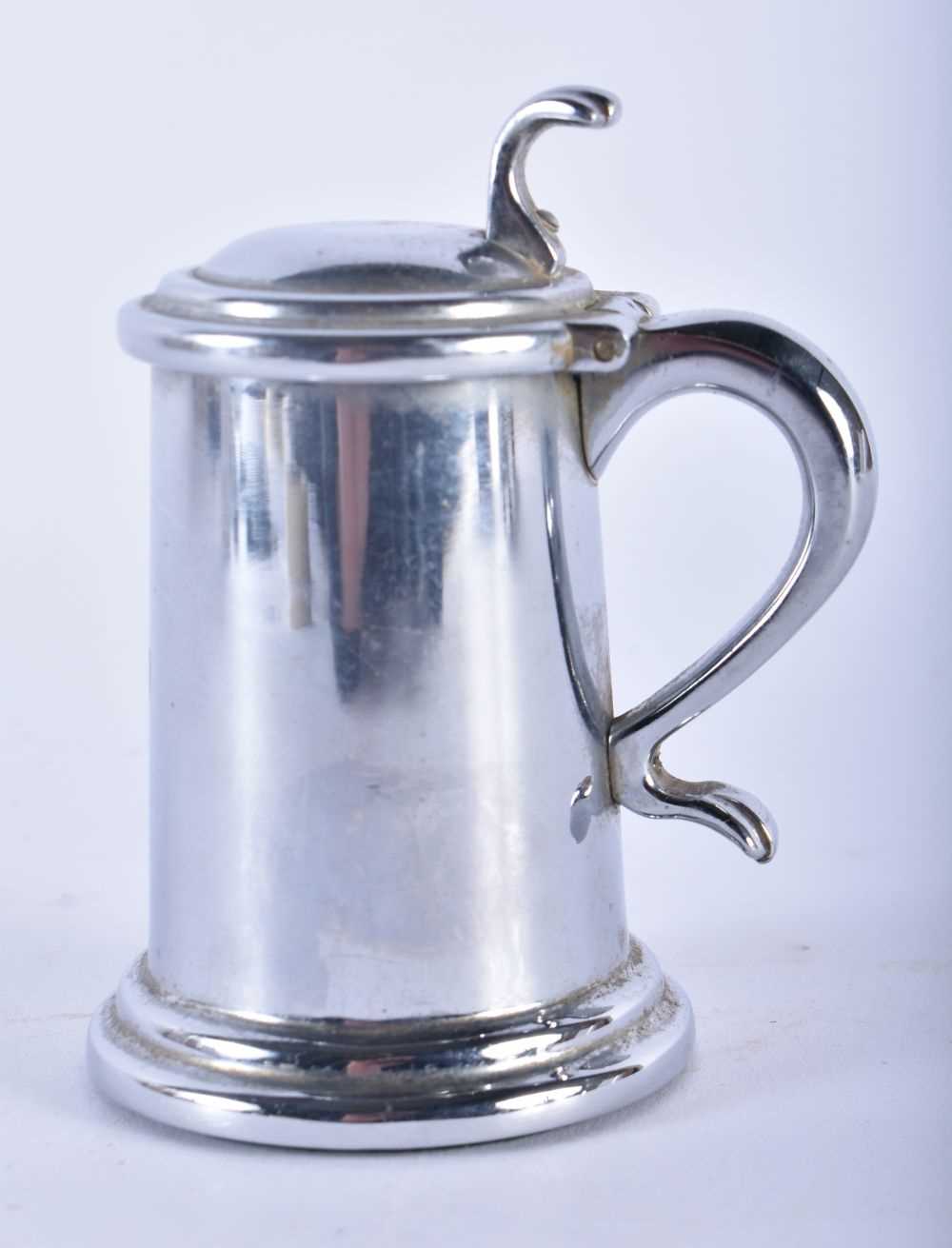 A DUNHILL CHROME TANKARD TABLE LIGHTER. 9 cm x 5 cm. - Image 2 of 5