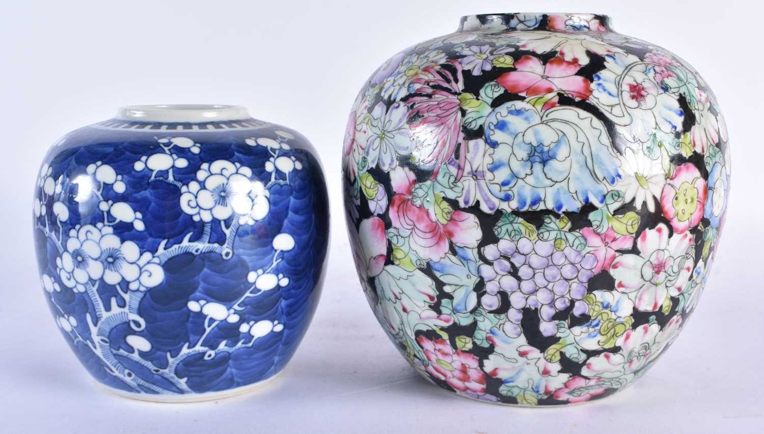 A 19TH CENTURY CHINESE BLUE AND WHITE PORCELAIN GINGER JAR together with a millefiori ginger jar. - Image 2 of 4