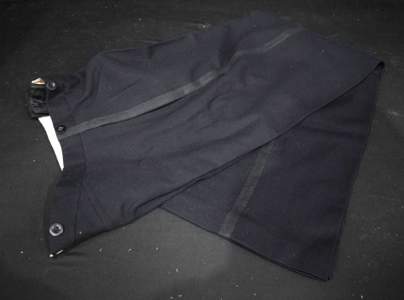 A 1930's J W Dore of Piccadilly Tailcoat suit with 2 pairs of trousers coat 113 cm (3). - Image 8 of 18