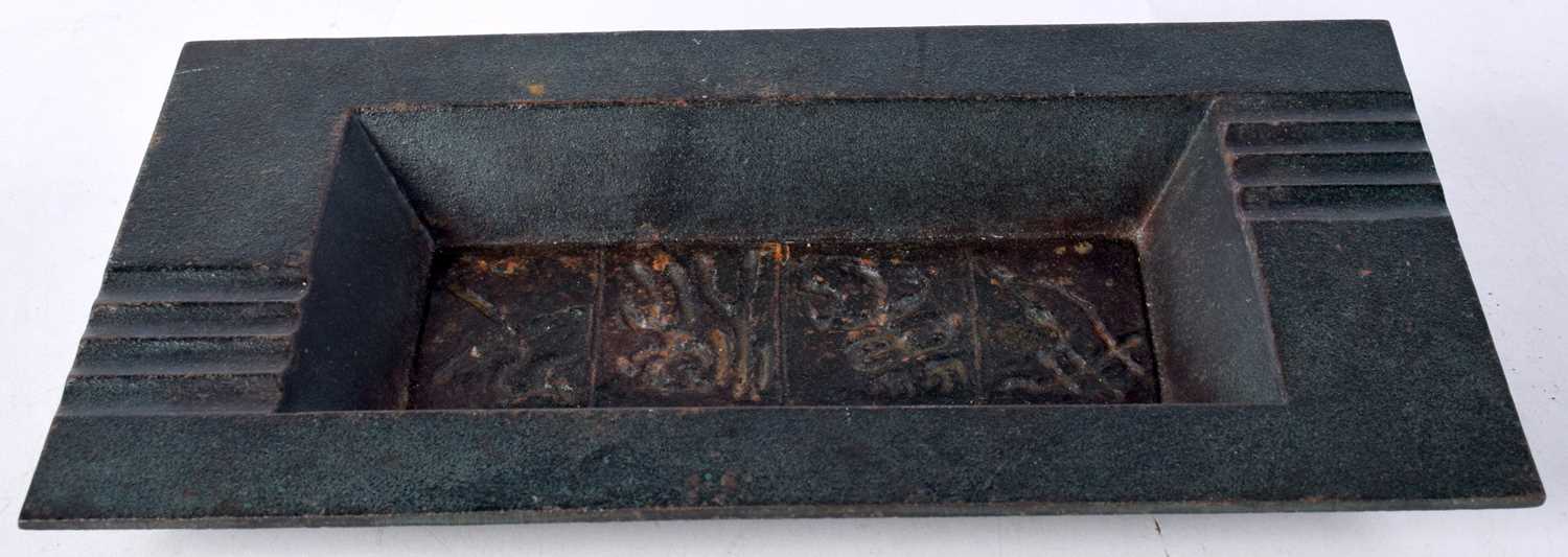 A Japanese Taisho period bronze dish 3 x 27 x 13.5 cm - Image 2 of 12