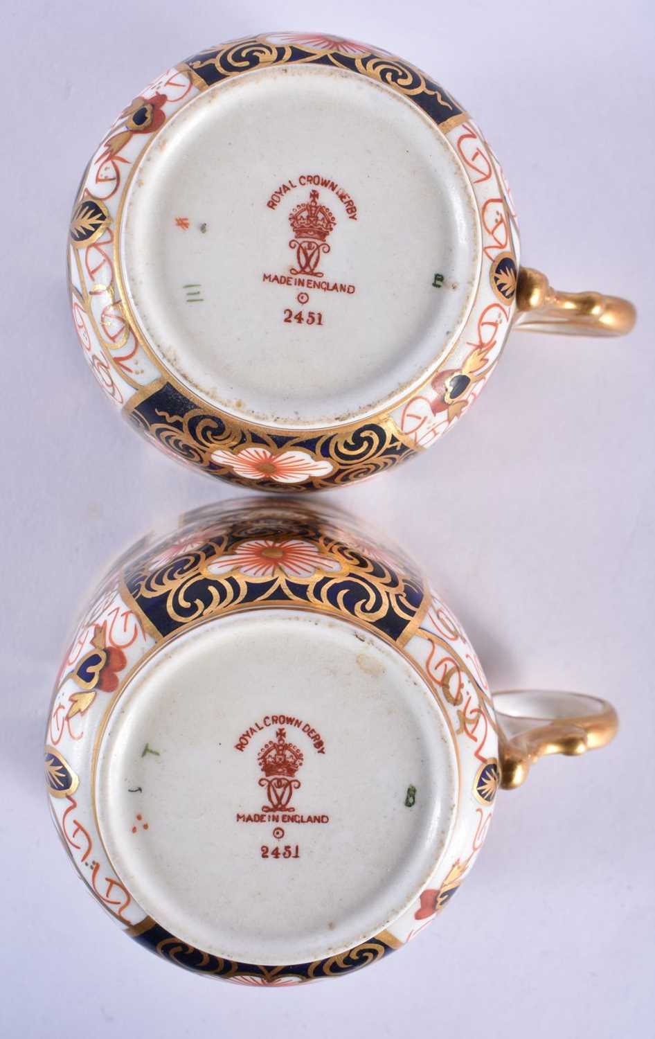 Royal Crown derby set of six imari pattern cups and saucers. 7.5 x 13.5 cm (12) - Image 7 of 7