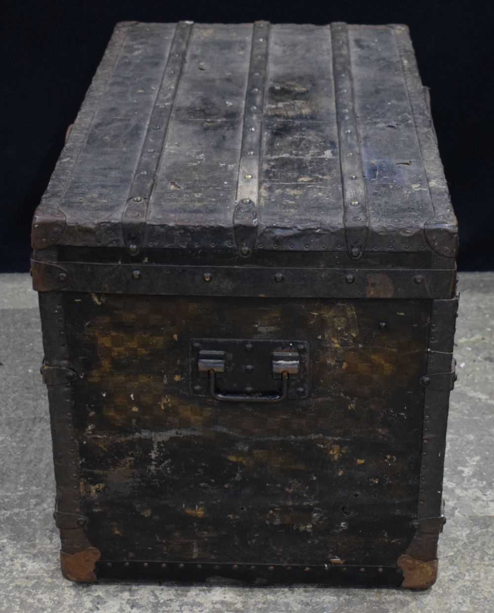 A 19th Century Louis Vuitton metal bound leather covered wooden trunk 57 x 90 x 53 cm - Image 3 of 10