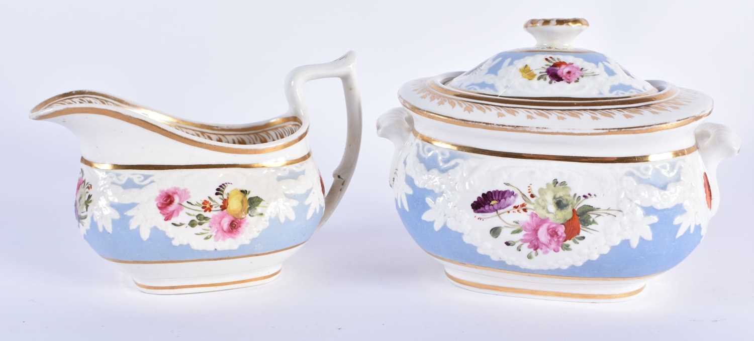 AN EARLY 19TH CENTURY CHAMBERLAINS WORCESTER PART TEASET painted with floral sprays, under a moulded - Image 4 of 36