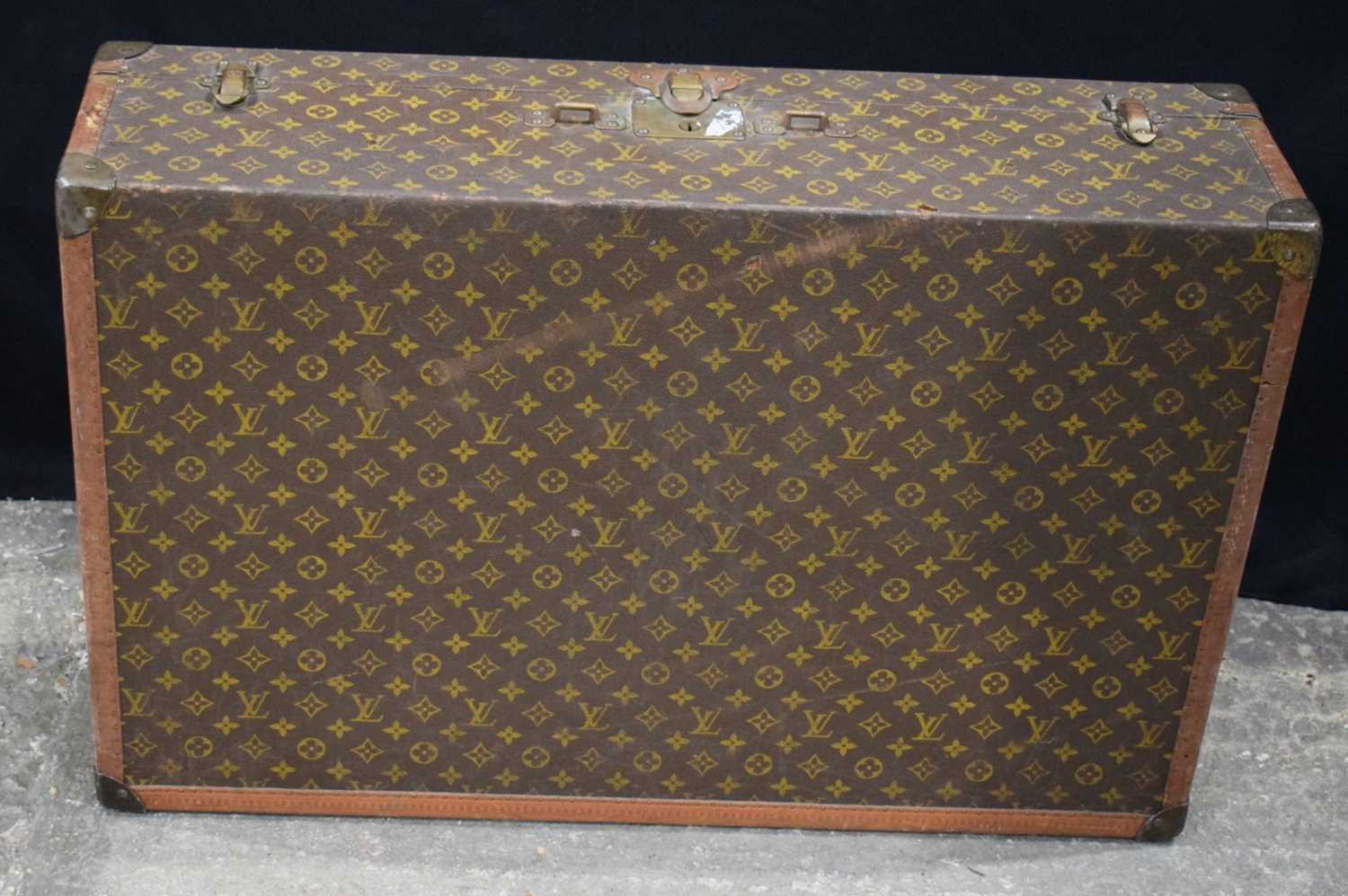 A Louis Vuitton suitcase 21 x 80 x 52 cm. - Image 5 of 10