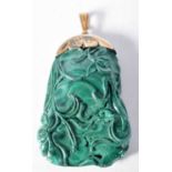 A Chinese Malachite Pendant with Yellow Metal Mounts. 6 cm x 3.8 cm, weight 46.7g