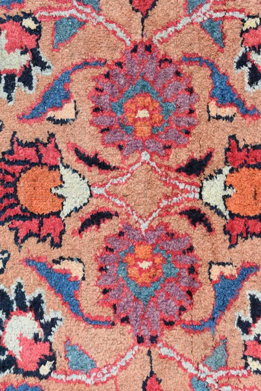 A Persian Khorasan rug 328 x 228 cm - Image 5 of 20