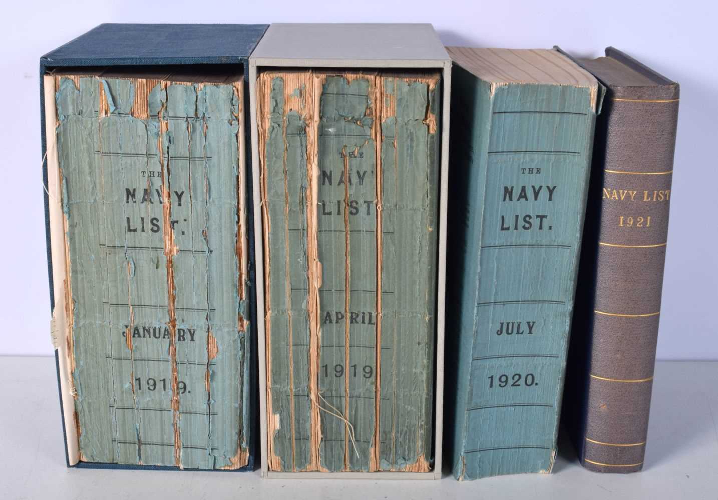 A collection of books related to "The Navy list " post WWall 1 1919-1921. (4). - Image 2 of 8