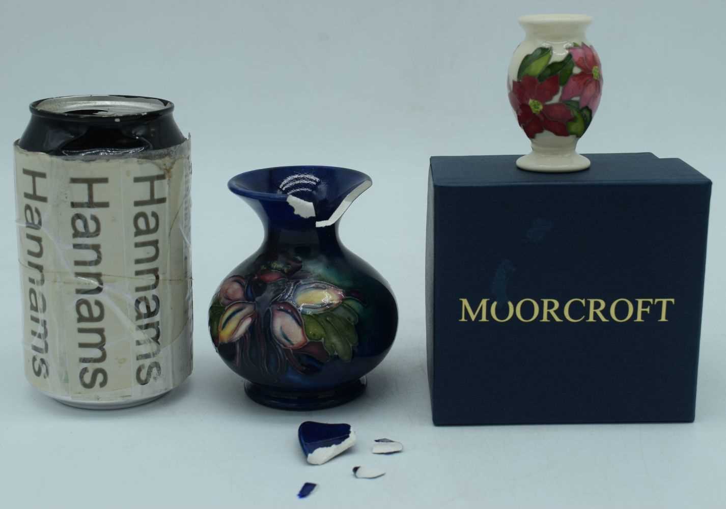 Boxed Moorcroft Seasonal Flower Collection Poinsettia Miniature Vase 2020 together with a Slipper - Image 2 of 10