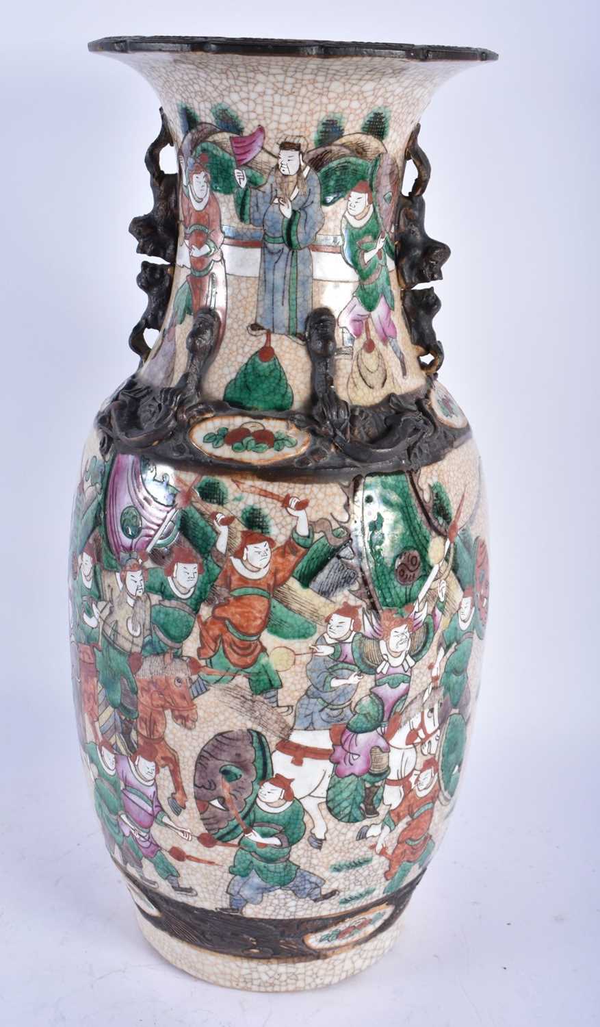 A LARGE 19TH CENTURY CHINESE FAMILLE VERTE PORCELAIN CRACKLE GLAZED VASE Qing. 44 cm x 17 cm. - Image 3 of 5