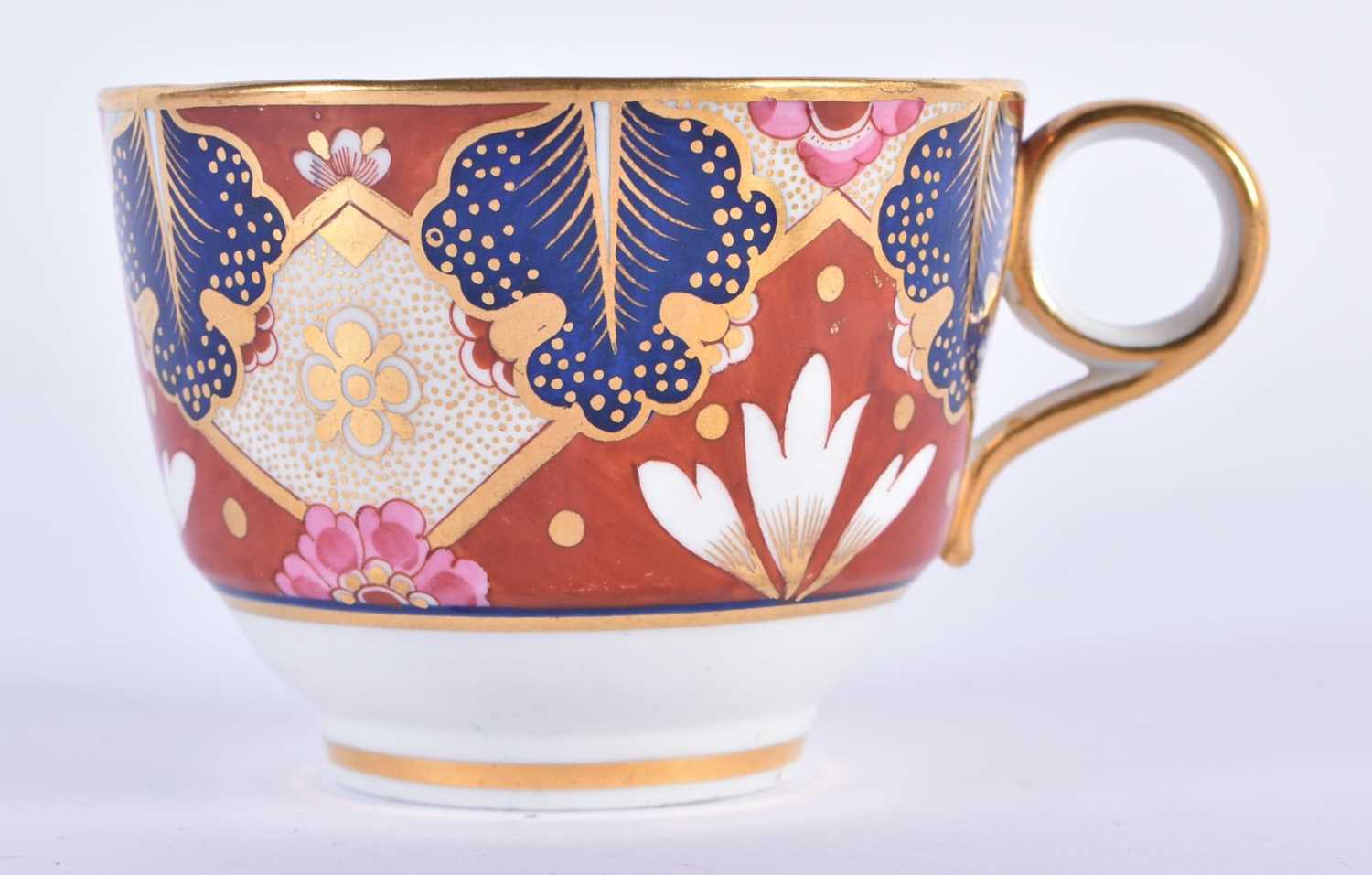 Flight Barr and Barr imari pattern pair of tea cups and saucers. 14 x 8 cm (4) - Image 2 of 8