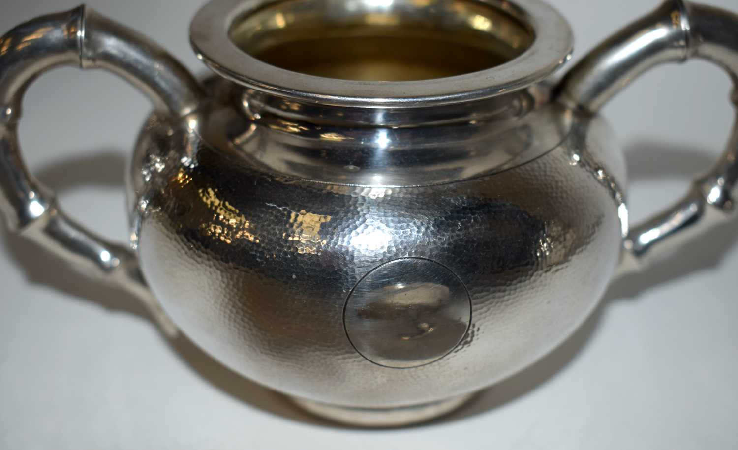 A LOVELY 19TH CENTURY CHINESE HAMMERED SILVER THREE PIECE SILVER TEASET by Hung Chong & Co, together - Image 24 of 30