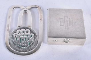 A Silver Money Clip together with a White Metal Pill Box. Clip stamped 925, Clip 5.5 cm x 3.3 cm,