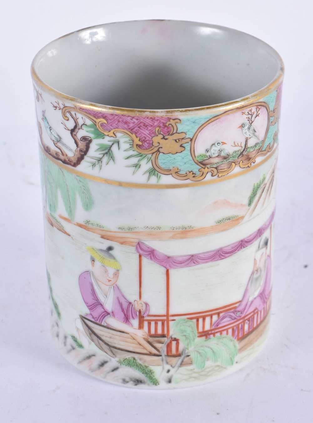 AN 18TH CENTURY CHINESE EXPORT FAMILLE ROSE PORCELAIN MUG Qianlong. 10 cm x 8 cm. - Image 2 of 3