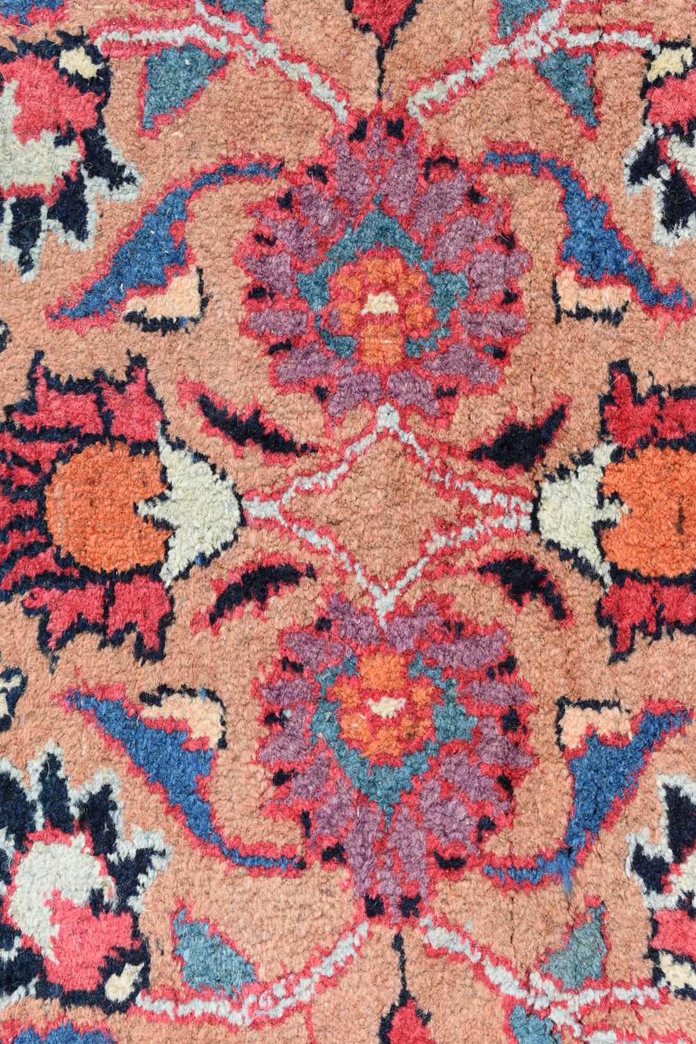 A Persian Khorasan rug 328 x 228 cm - Image 14 of 20