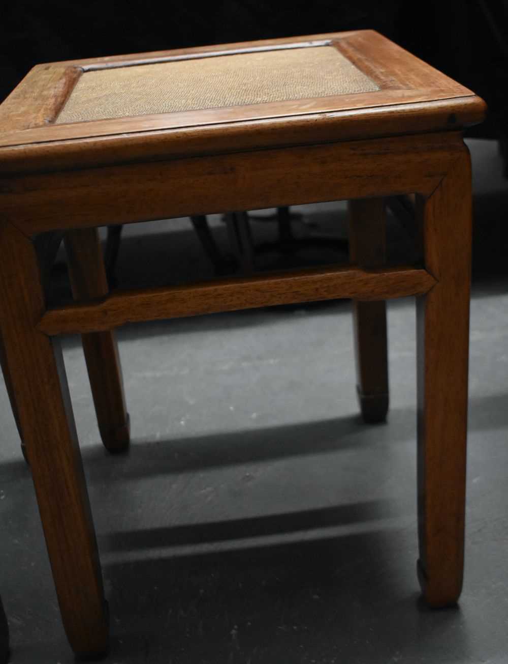 A PAIR OF 19TH CENTURY CHINESE CARVED HARDWOOD STANDS. 50 x 40cm - Image 3 of 11