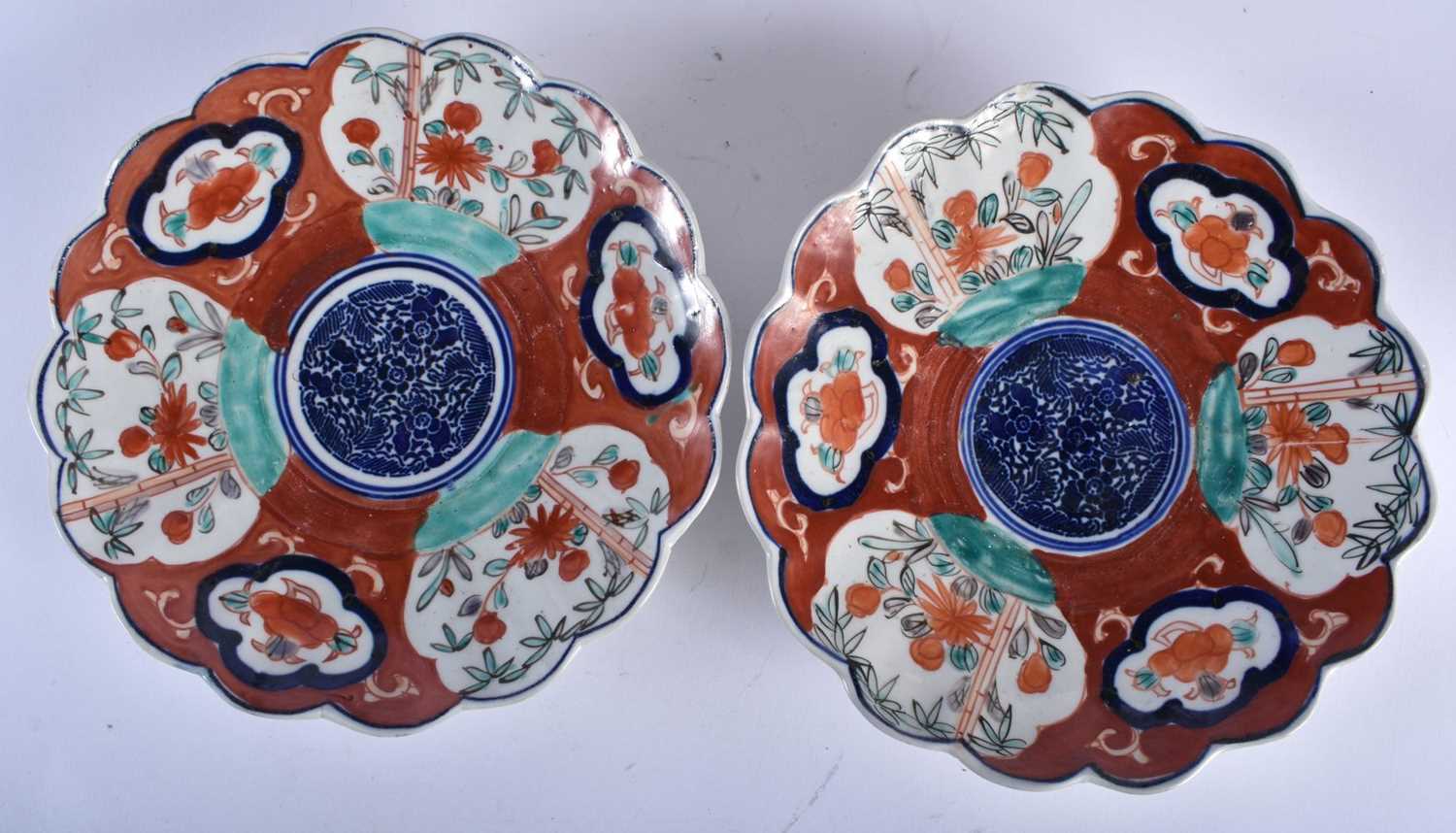 A COLLECTION OF LATE 19TH CENTURY JAPANESE MEIJI PERIOD IMARI WARES. (qty) - Image 2 of 11