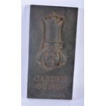 A CHARMING VINTAGE CAST IRON GARDEN QUEEN PLAQUE decorated in relief with a portrait. 28 cm x 14
