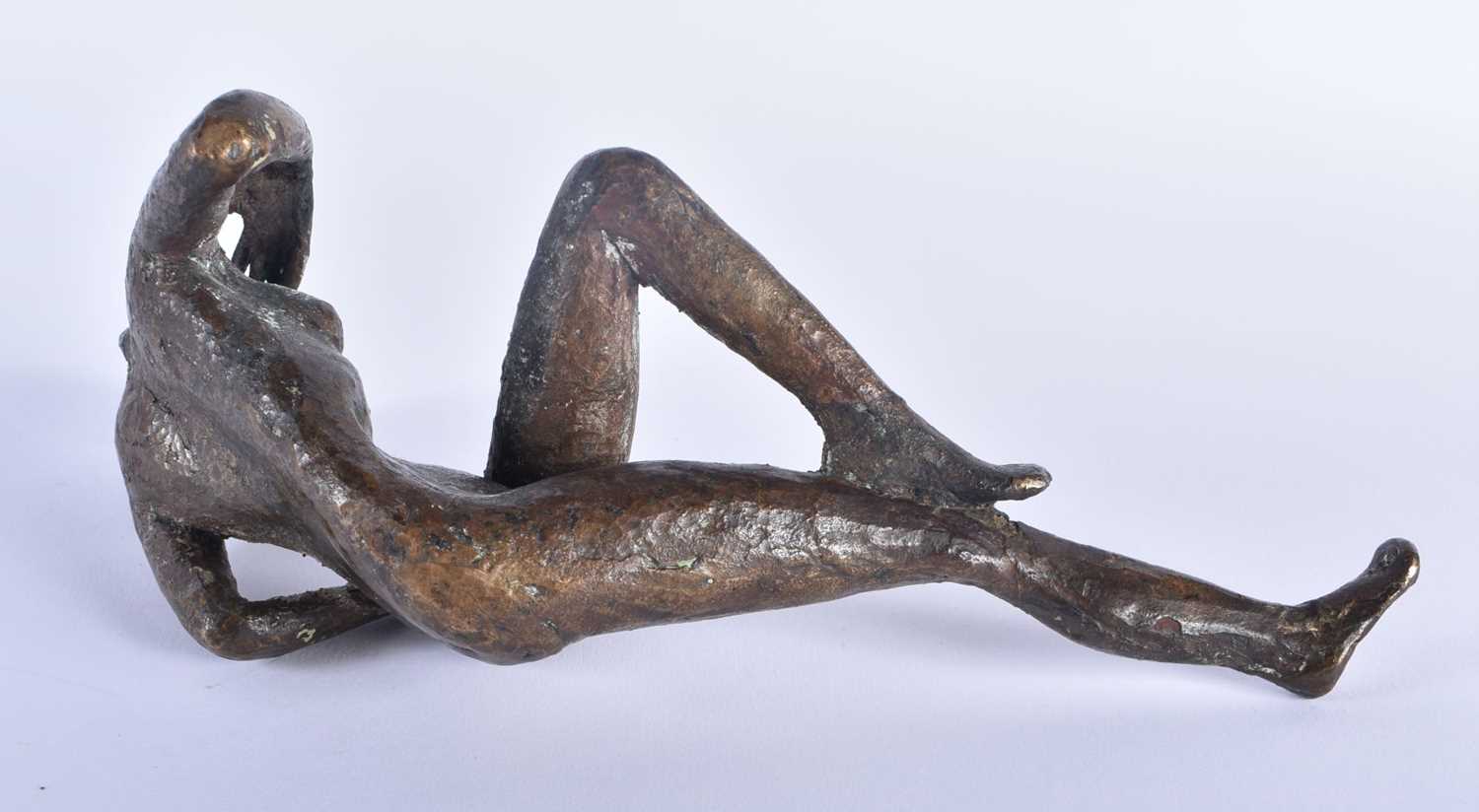 European School (20th Century) Bronze, Nude reclining female, signed. 22 cm x 14 cm. - Image 5 of 5