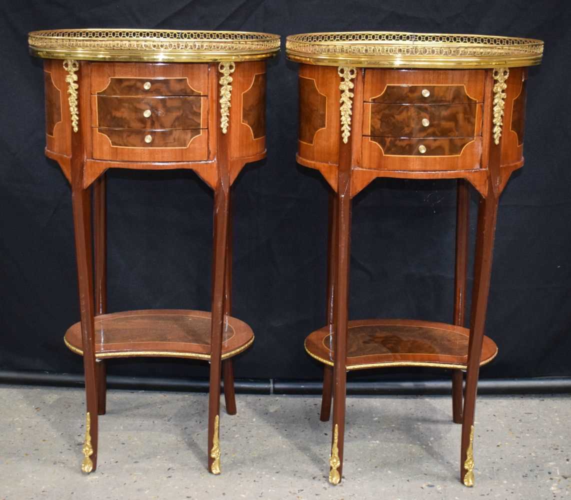 A pair of Baroque style inlaid Oval 3 drawer galleried topped side tables 73 x 45 x 30cm (2) - Image 2 of 8