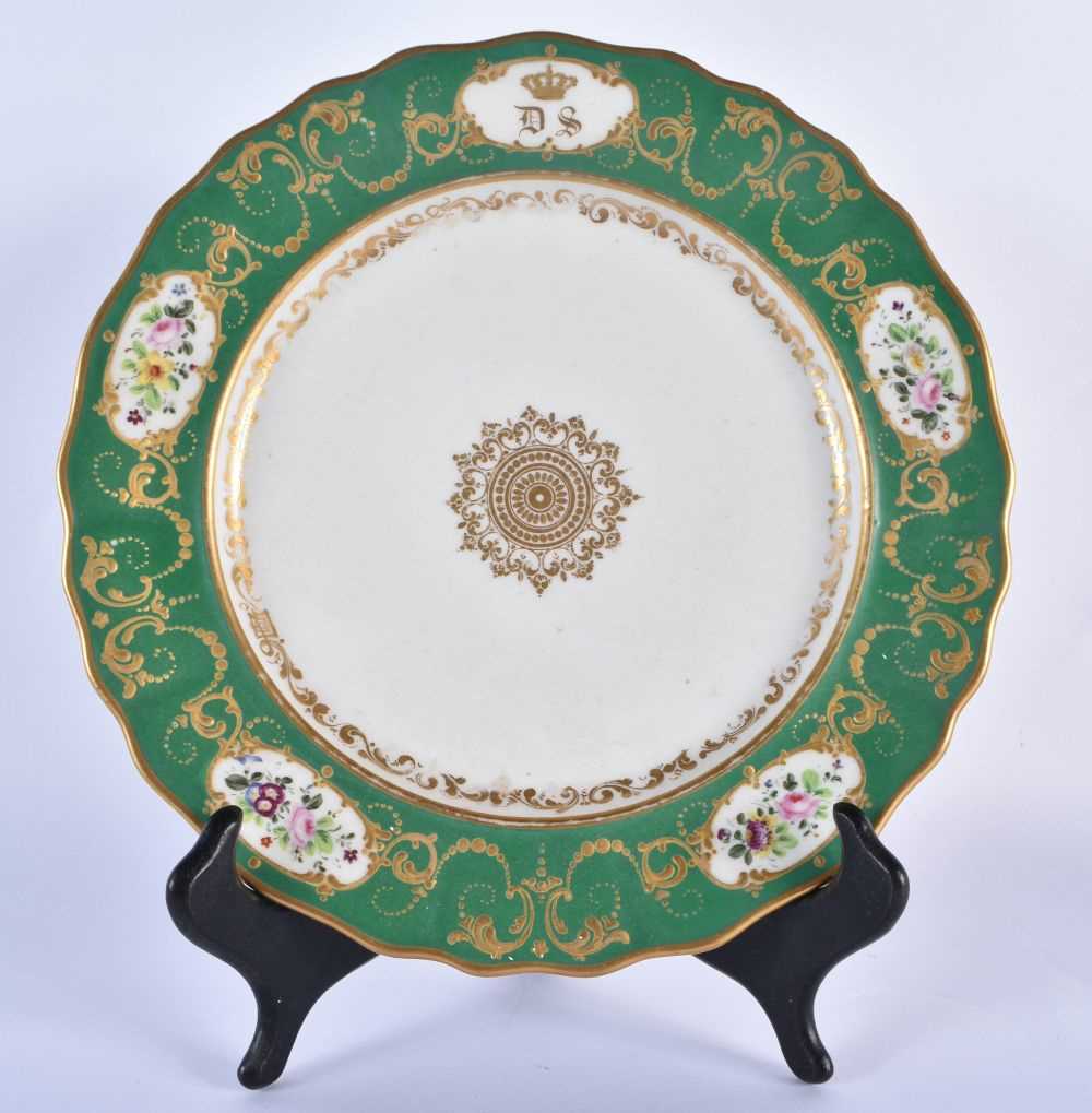 Early 19th century French pair plates with central gold medallion, a border with four gilt panels of - Image 4 of 6