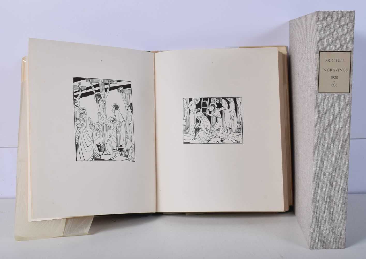 Gill Eric Folio of engravings 1928-1933 by Faber & Faber 1934, 400 copies printed contains 133 - Image 3 of 18