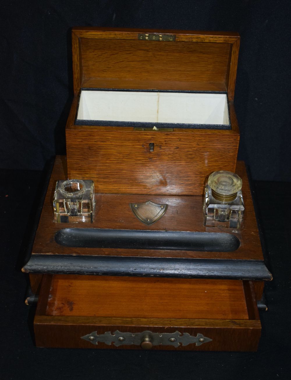 A 19th Century Oak Desk top stationary stand with a silver presentation plaque dated 1880 25 x 31 - Image 6 of 8