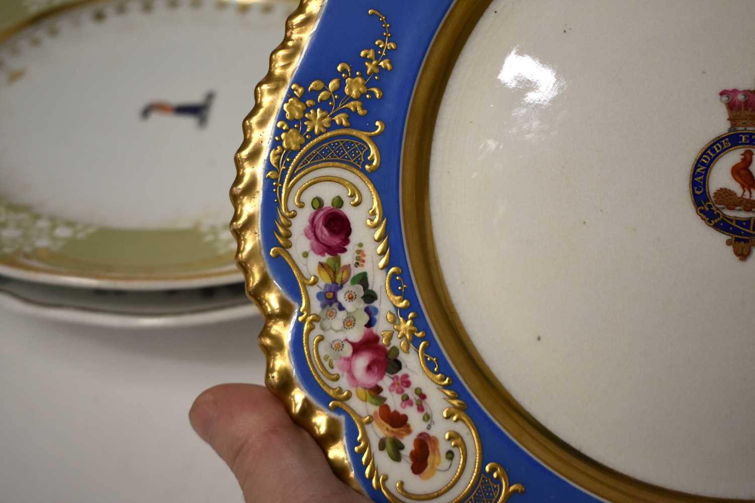 THREE EARLY 19TH CENTURY CHAMBERLAINS WORCESTER PORCELAIN PLATES together with two other - Image 36 of 51