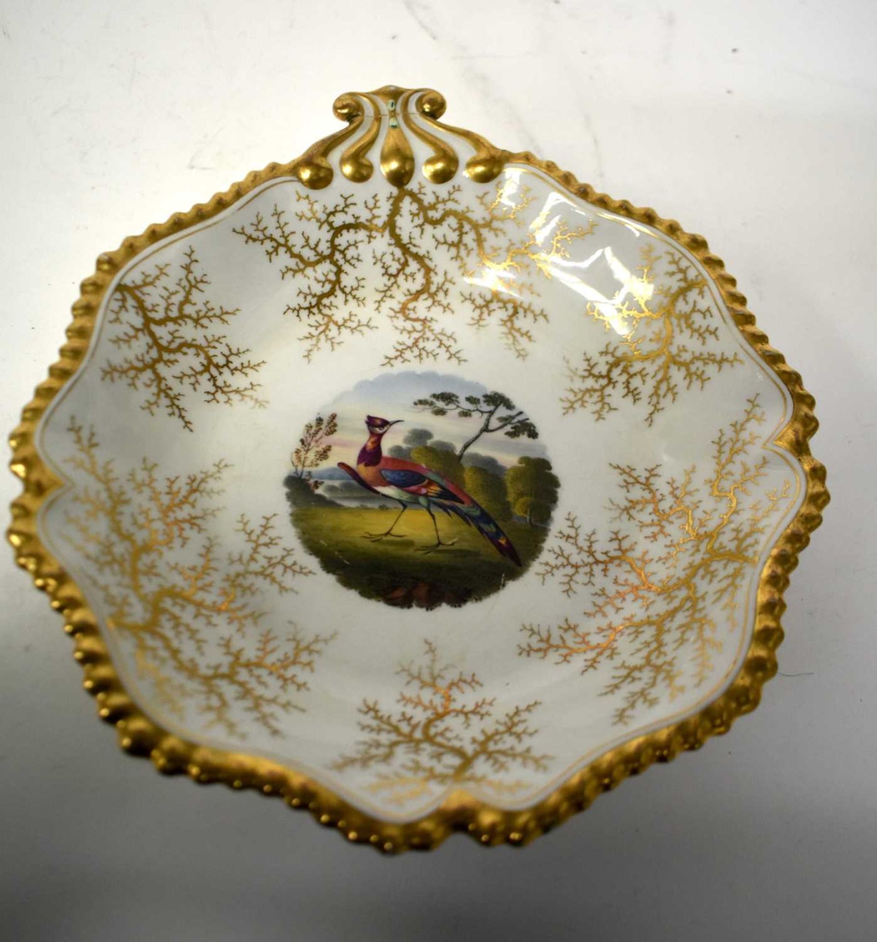 A FINE EARLY 19TH CENTURY FLIGHT BARR AND BARR WORCESTER DESSERT SERVICE painted with landscapes and - Image 23 of 32