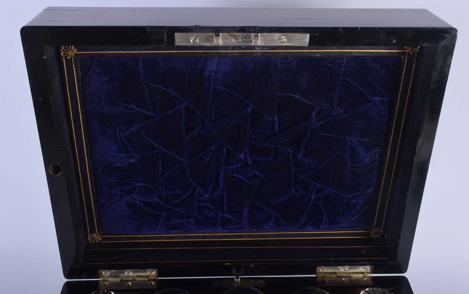 Superb Quality Late 19th Century Coromandel Travelling Vanity Box with blue Velvet interior, 2 - Image 7 of 11