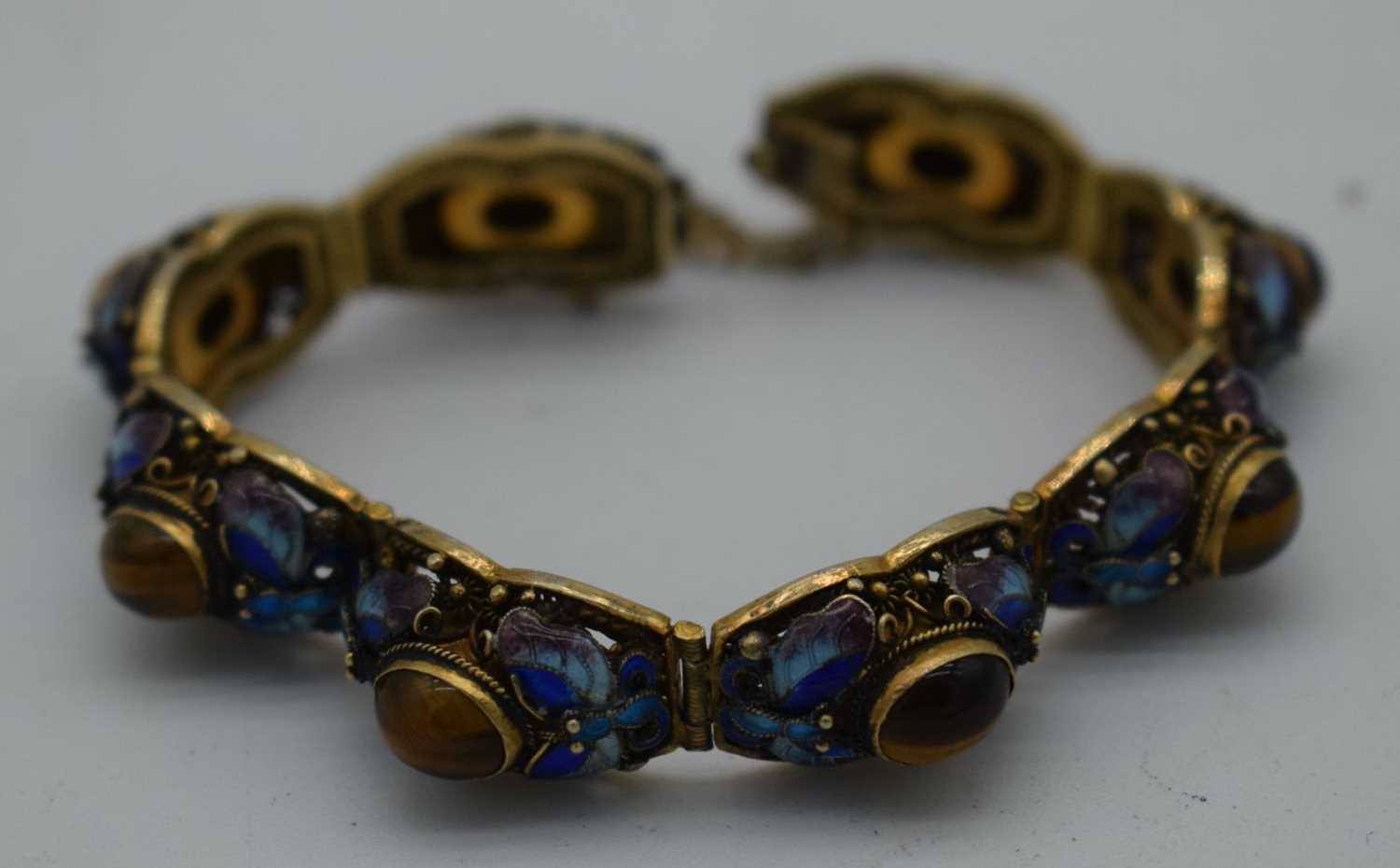 A LATE 19TH CENTURY CHINESE SILVER GILT ENAMEL AND TIGERS EYE BRACELET. 29 grams. 18cm long. - Image 2 of 15