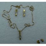 ASSORTED 14CT & 18CT GOLD. 7 grams. Chain 43 cm long, pendant 2 cm x 0.5 cm.