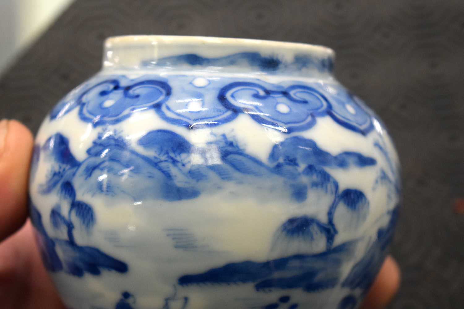 A 19TH CENTURY CHINESE BLUE AND WHITE PORCELAIN JAR bearing Kangxi marks to base, together with a - Image 14 of 27