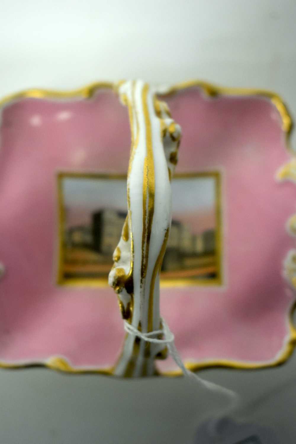 TWO EARLY 19TH CENTURY DOE & ROGERS WORCESTER PORCELAIN WARES formed as an inkwell and pink - Image 7 of 15