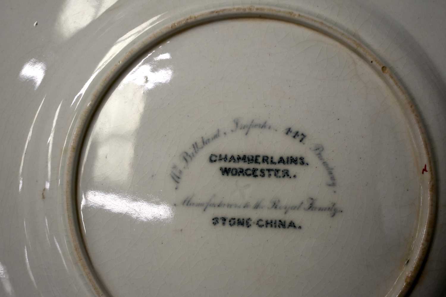 THREE EARLY 19TH CENTURY CHAMBERLAINS WORCESTER PORCELAIN PLATES together with two other - Image 31 of 51