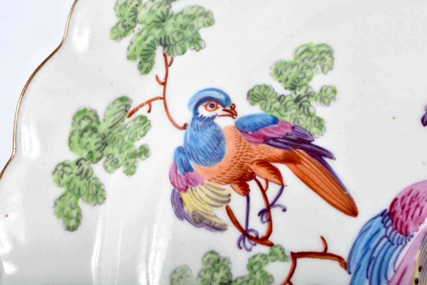 AN 18TH CENTURY CHELSEA FLUTED PORCELAIN DISH C1770 painted in the Manner of Giles with exotic - Image 3 of 17