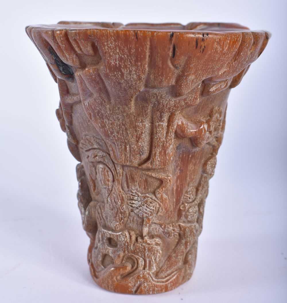 A CHINESE CARVED BUFFALO HORN TYPE LIBATION CUP 20th Century. 575 grams. 13 cm x 13 cm. - Image 4 of 6