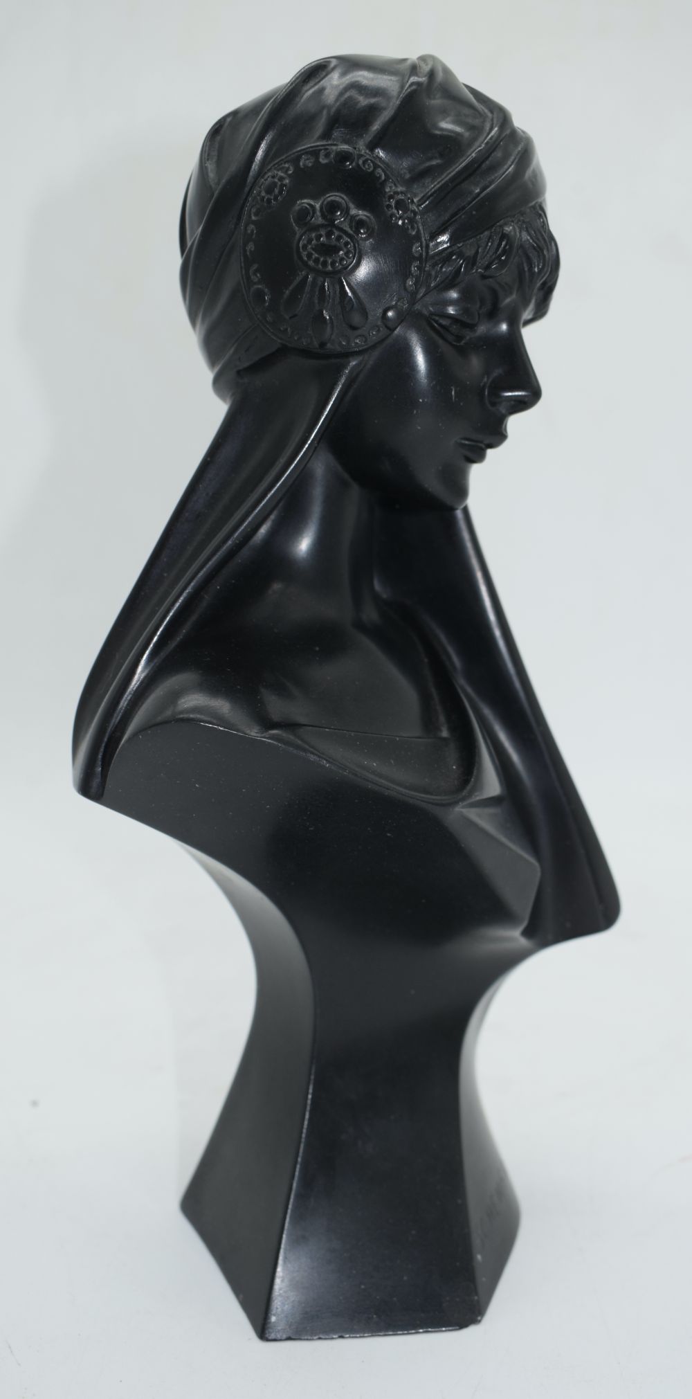 A polished stone bust of Scheherazade signed E Villanis 26cm. - Image 7 of 10